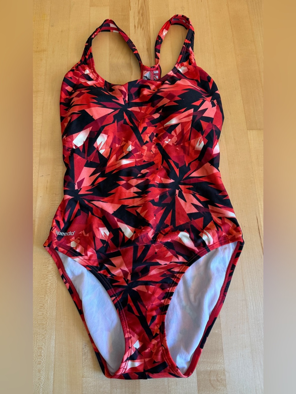 Speedo Red & Black Abstract Print One Piece Swimsuit - Ladies Size 10 *EUC* - Picture 3 of 10